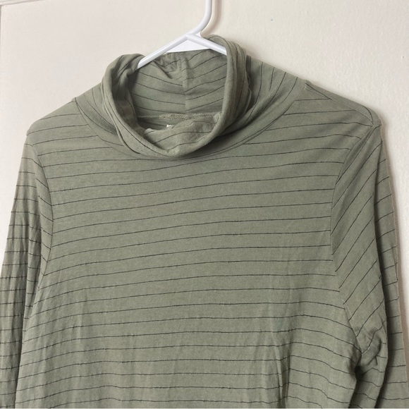 Nation LTD green striped slub raw hem turtleneck top women's M - Picture 3 of 8